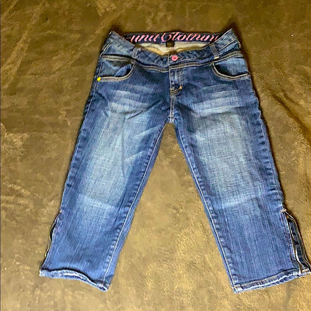 G-Unit Capri Jeans 👖 💕